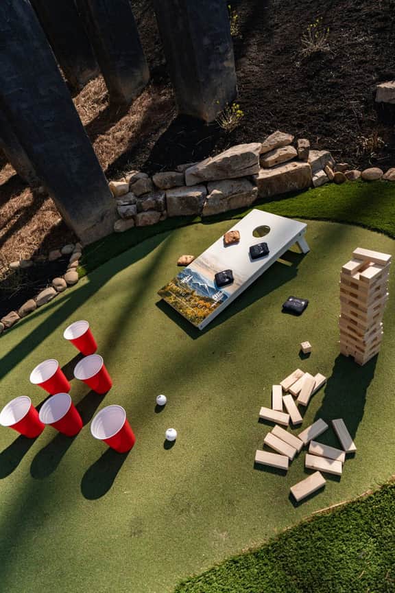 2025 (NEW) MTN RESORT: A+ LOCATION, VIEWS, PRIVACY, POOL. PRIVATE DEER SANCTUARY